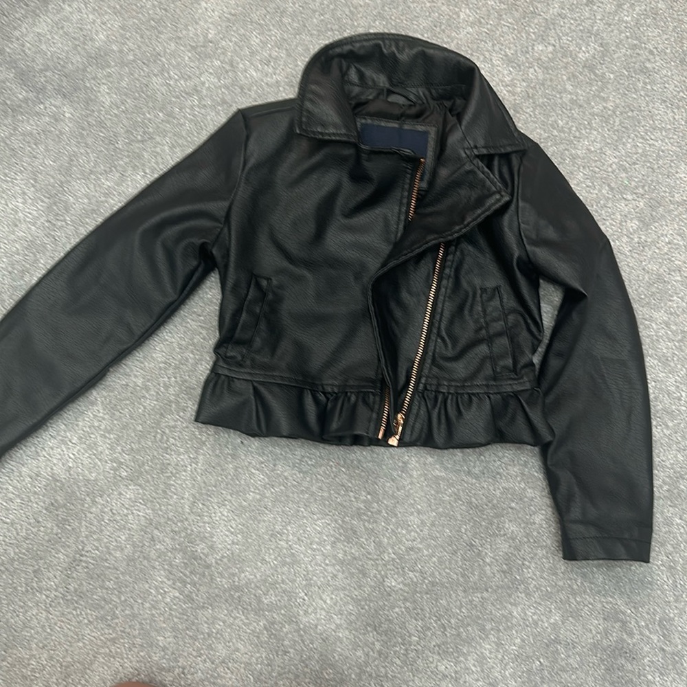 Girls pleather jacket. Size 5/6
